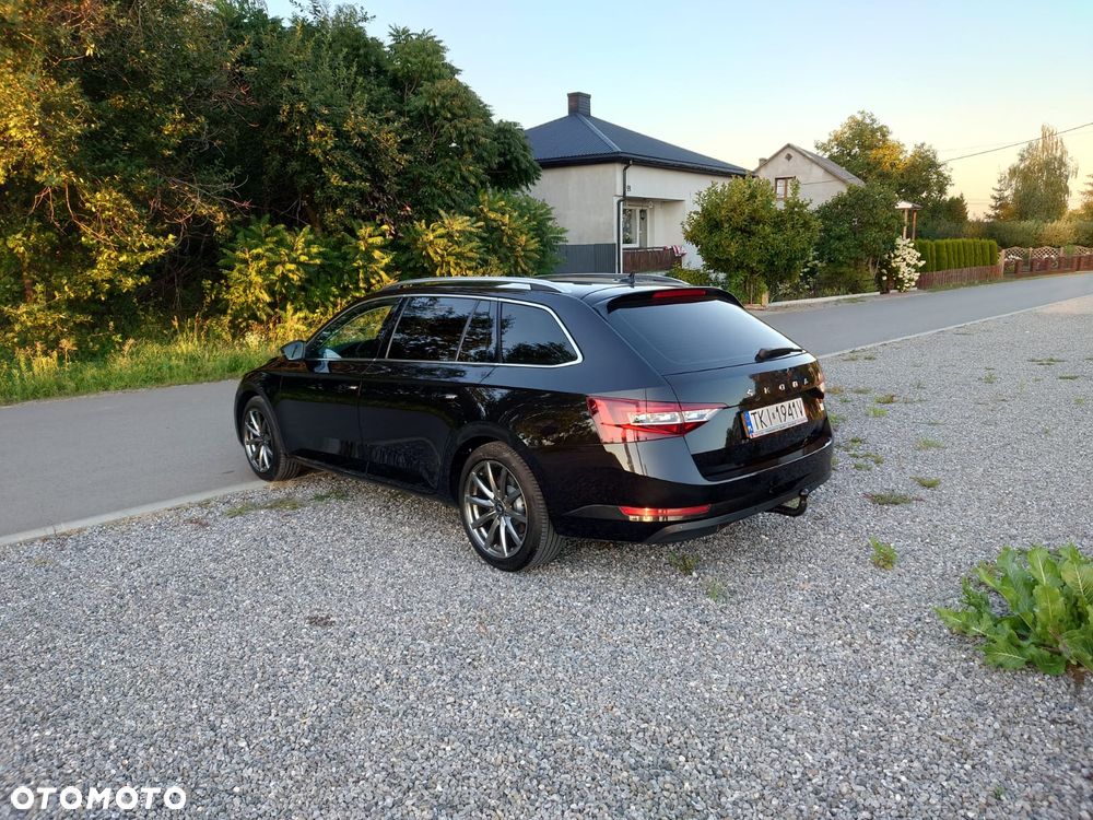 Skoda Superb 2.0 TDI Ambition - 4