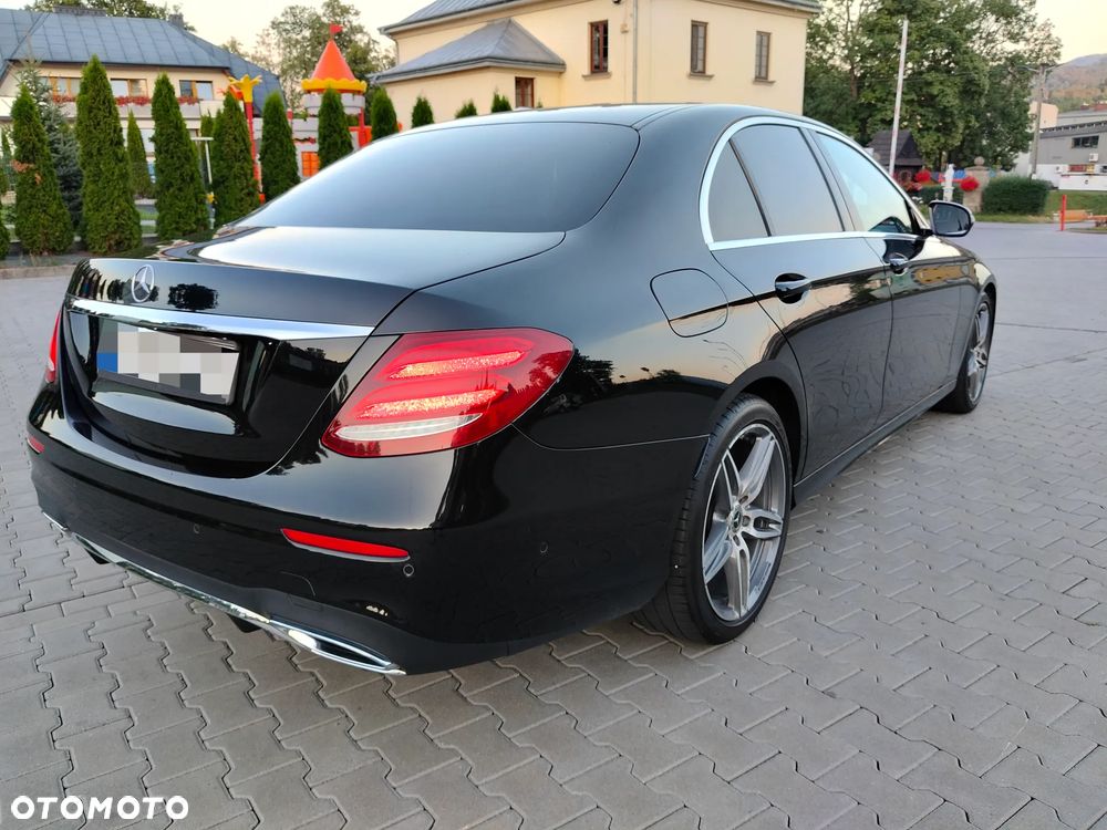 Mercedes-Benz Klasa E 220 d 4-Matic Business Edition 9G-TRONIC - 31