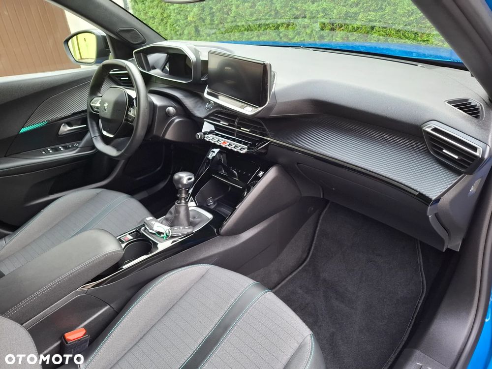 Peugeot 2008 - 16