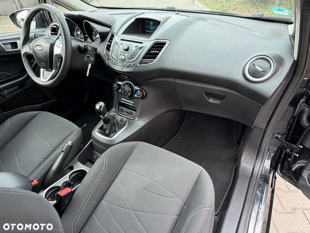 Ford Fiesta 1.25 Platinium X - 19