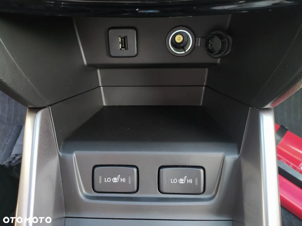 Suzuki Vitara 1.4 Boosterjet mHEV Premium Plus 2WD - 33