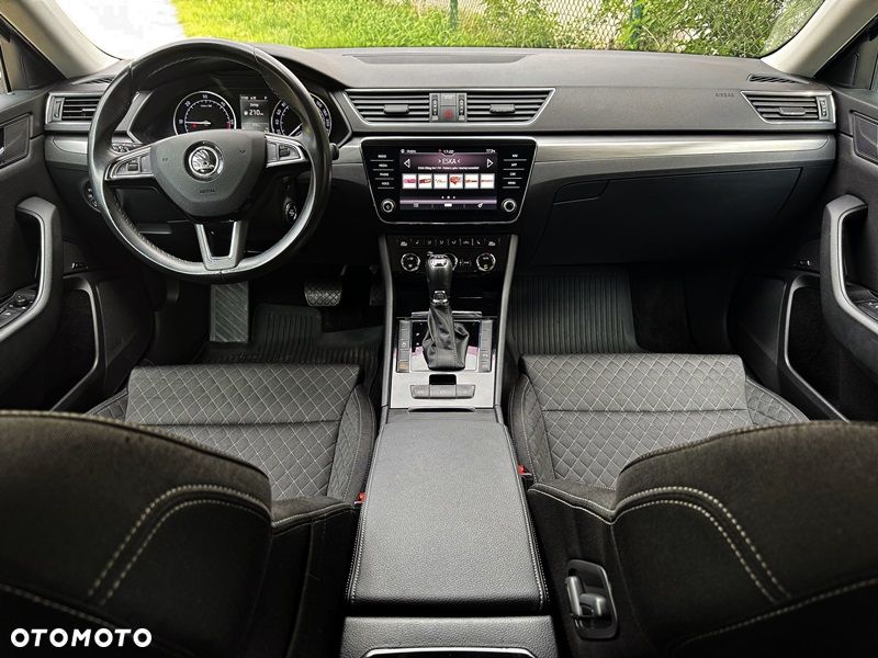 Skoda Superb 2.0 TDI SCR 4x4 Ambition DSG - 13