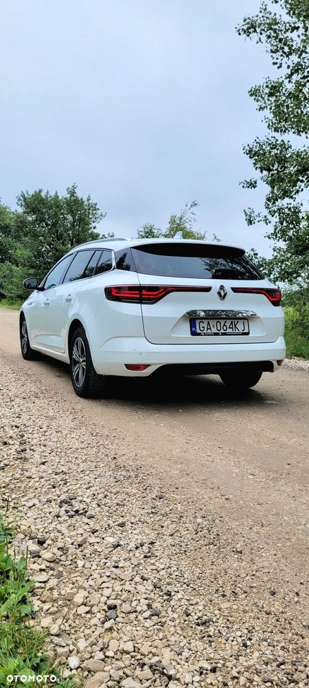 Renault Megane 1.5 Blue dCi Intens EDC - 6