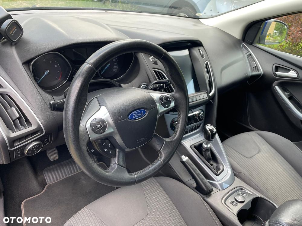 Ford Focus 1.6 EcoBoost Start-Stopp-System Titanium - 27