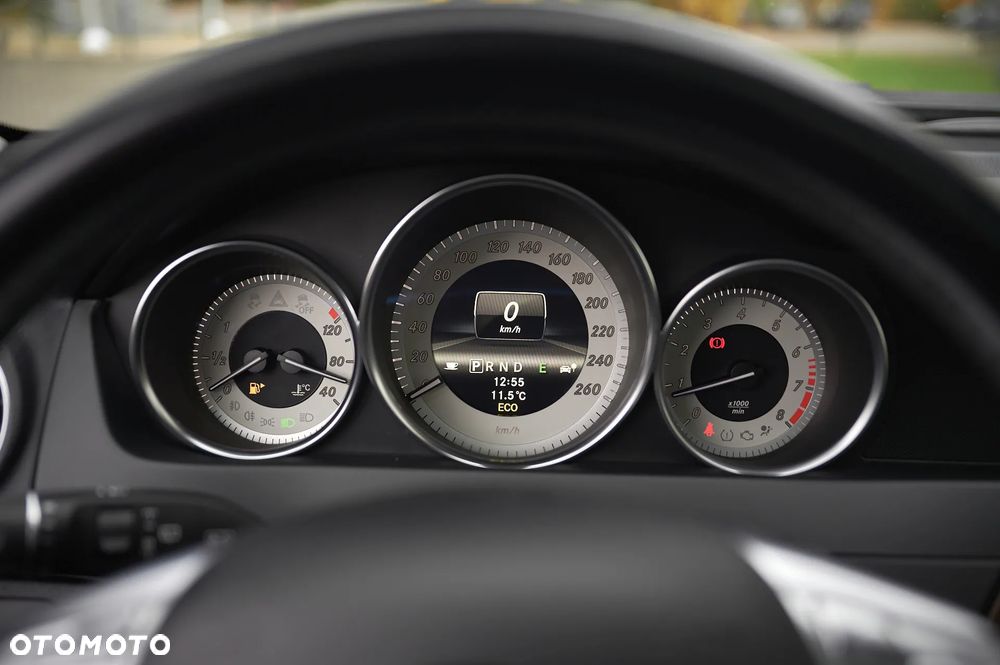 Mercedes-Benz Klasa C - 31