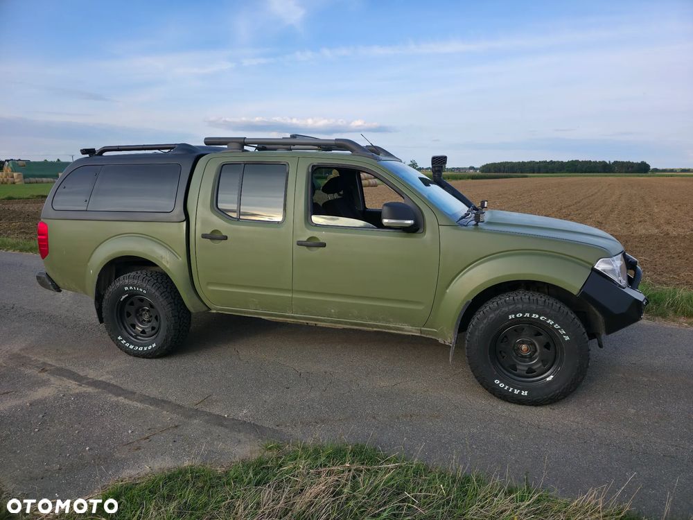 Nissan Navara 2.5 D FE