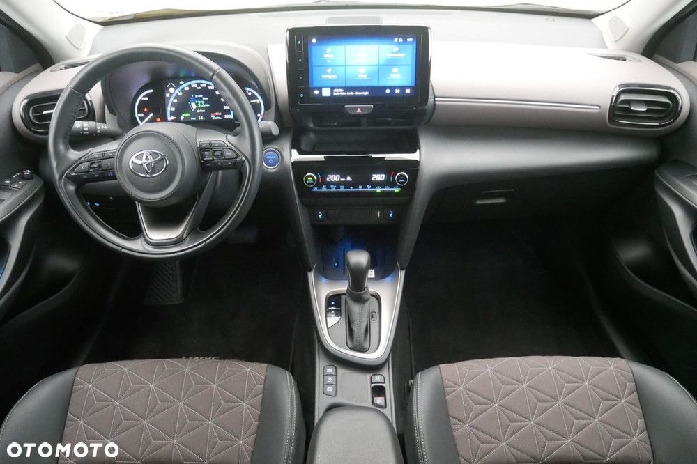 Toyota Yaris Cross - 8