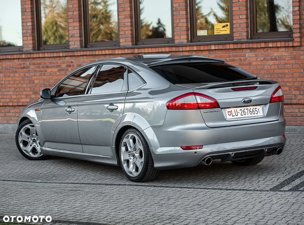 Ford Mondeo 2.5 Black Magic - 9