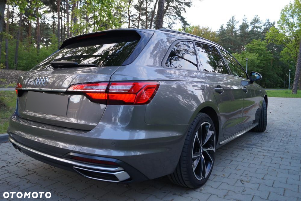 Audi A4 Avant 35 TDI S tronic S line - 14