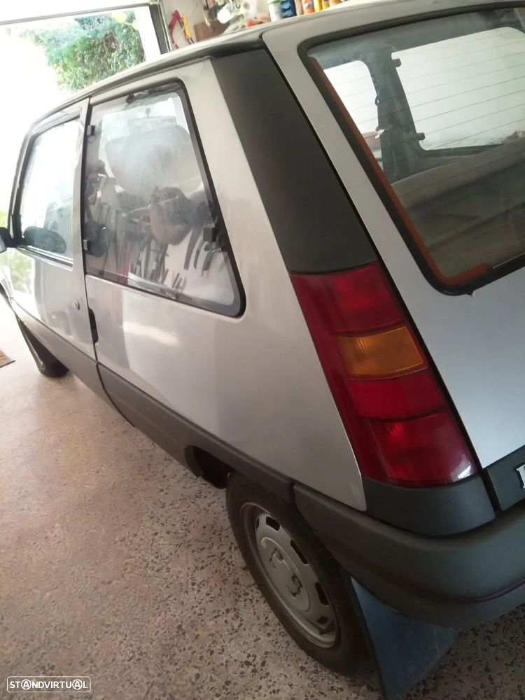 Renault 5 1.0 Five - 3