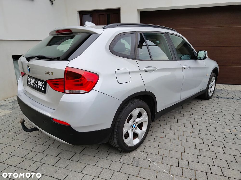 BMW X1 xDrive18d Sport Line - 8