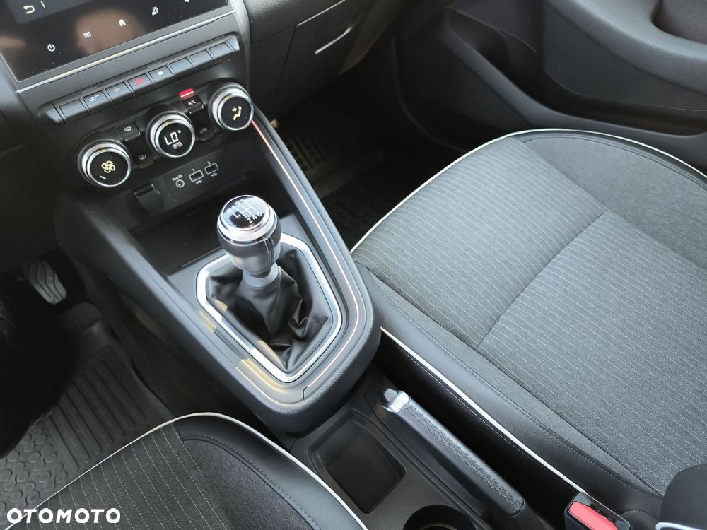Renault Clio 1.0 TCe Intens - 24