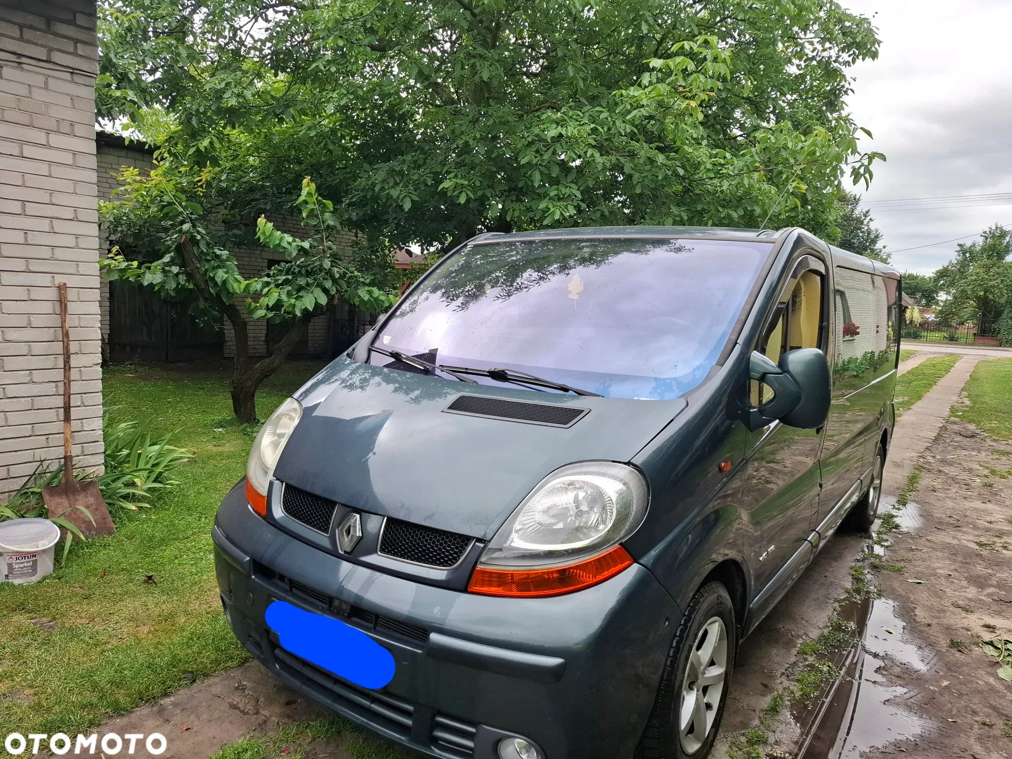 Renault Trafic 2.5 dCi L2H1 - 1