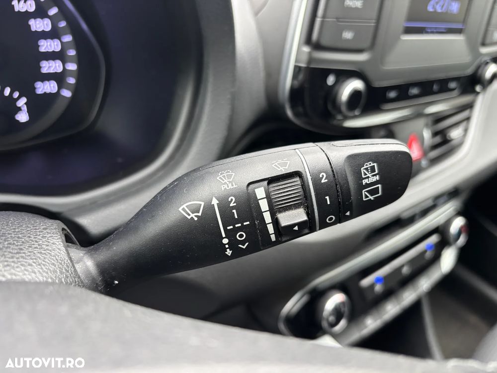 Hyundai i30 1.5 110CP 5DR M/T Comfort - 23