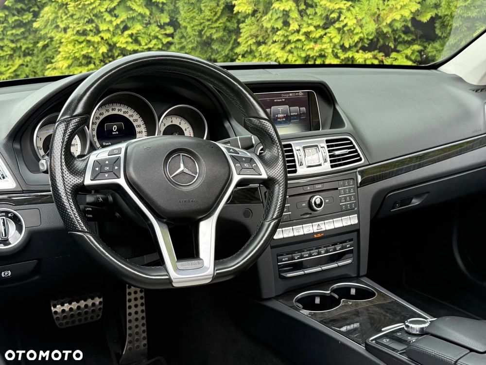 Mercedes-Benz Klasa E 500 BlueEFFICIENCY 7G-TRONIC Avantgarde - 17
