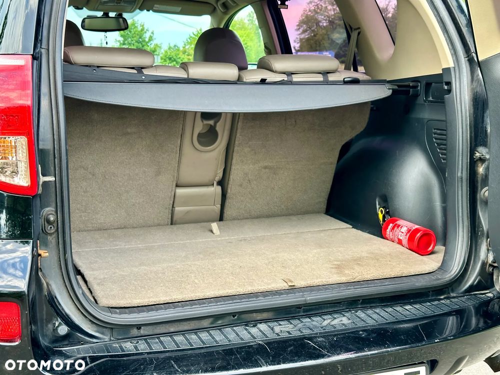 Toyota RAV4 2.0 VVT-i Prestige - 11