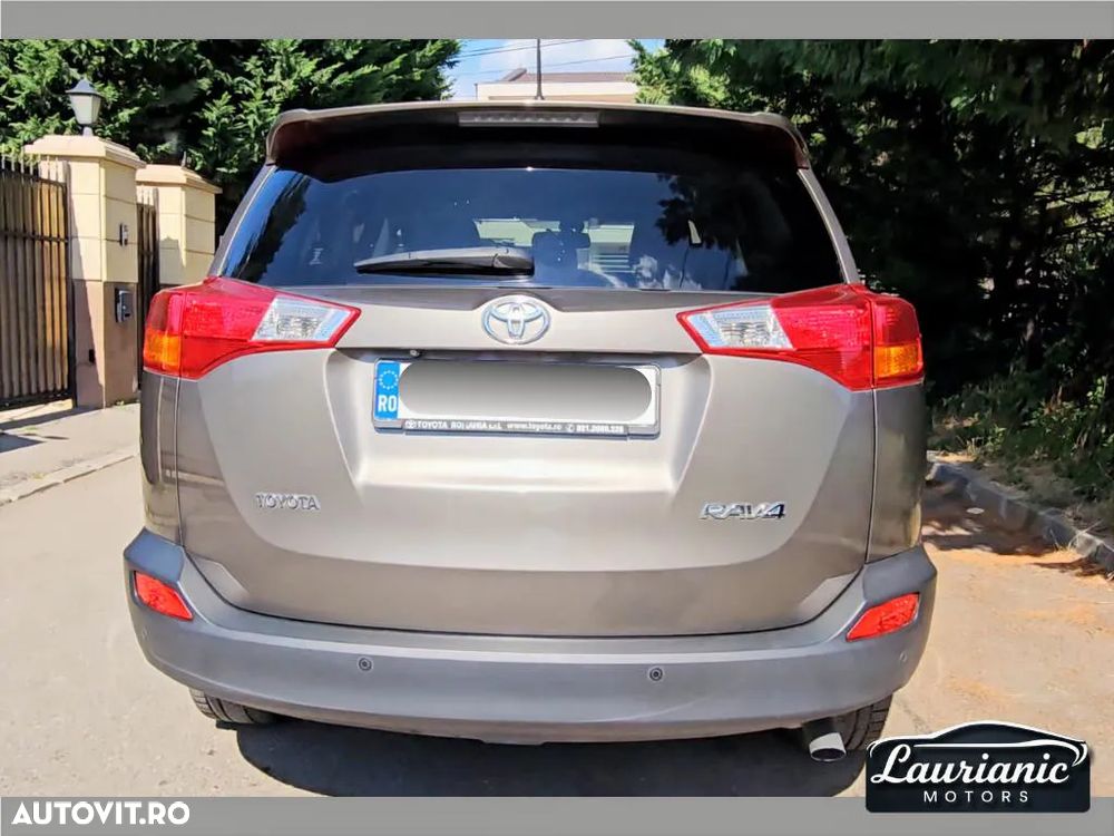 TOYOTA RAV4 2014 — imagine 8