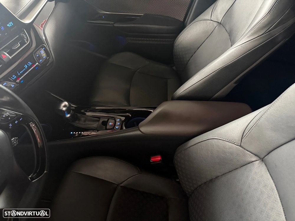Toyota C-HR 1.8 Hybrid Exclusive+P.Luxury - 19