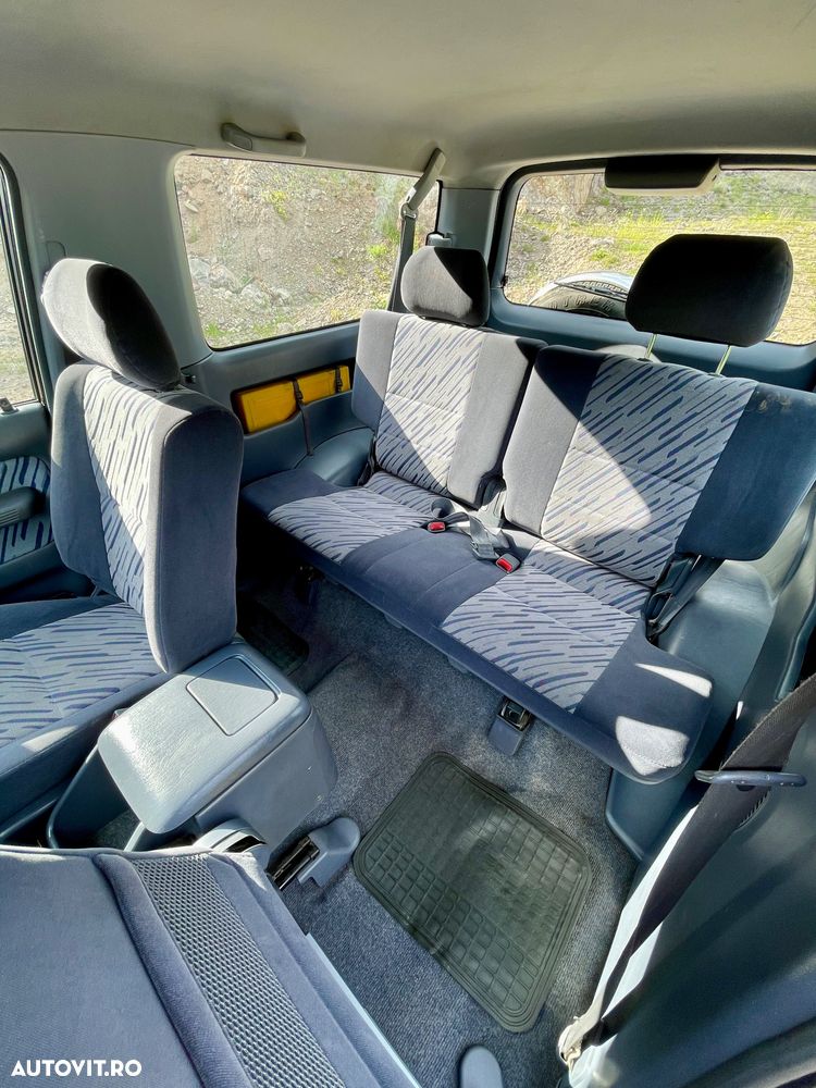 Toyota Land Cruiser - 12