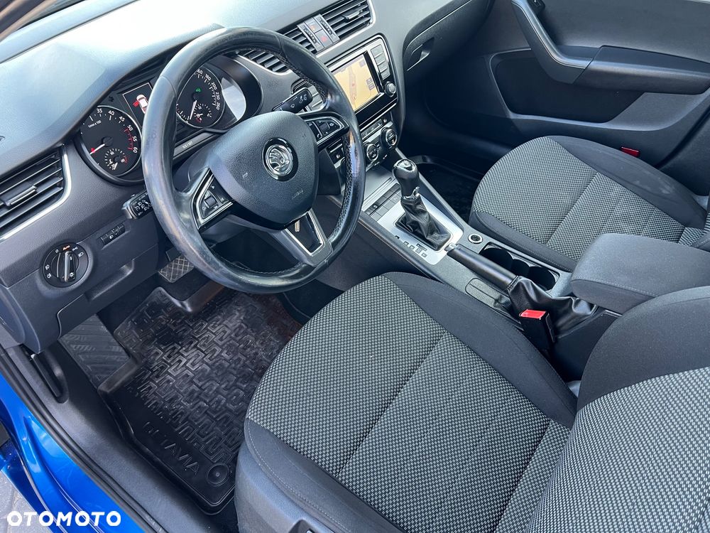 Skoda Octavia 2.0 TDI Ambition DSG - 13