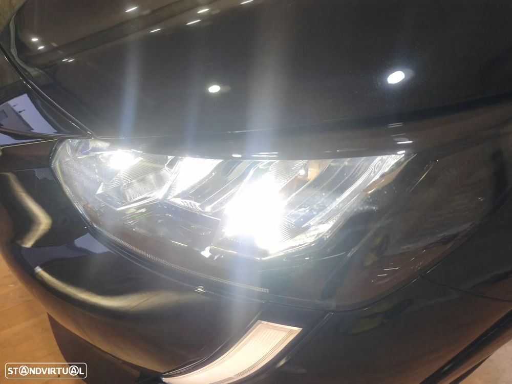 Peugeot e-208 E-Style - 59