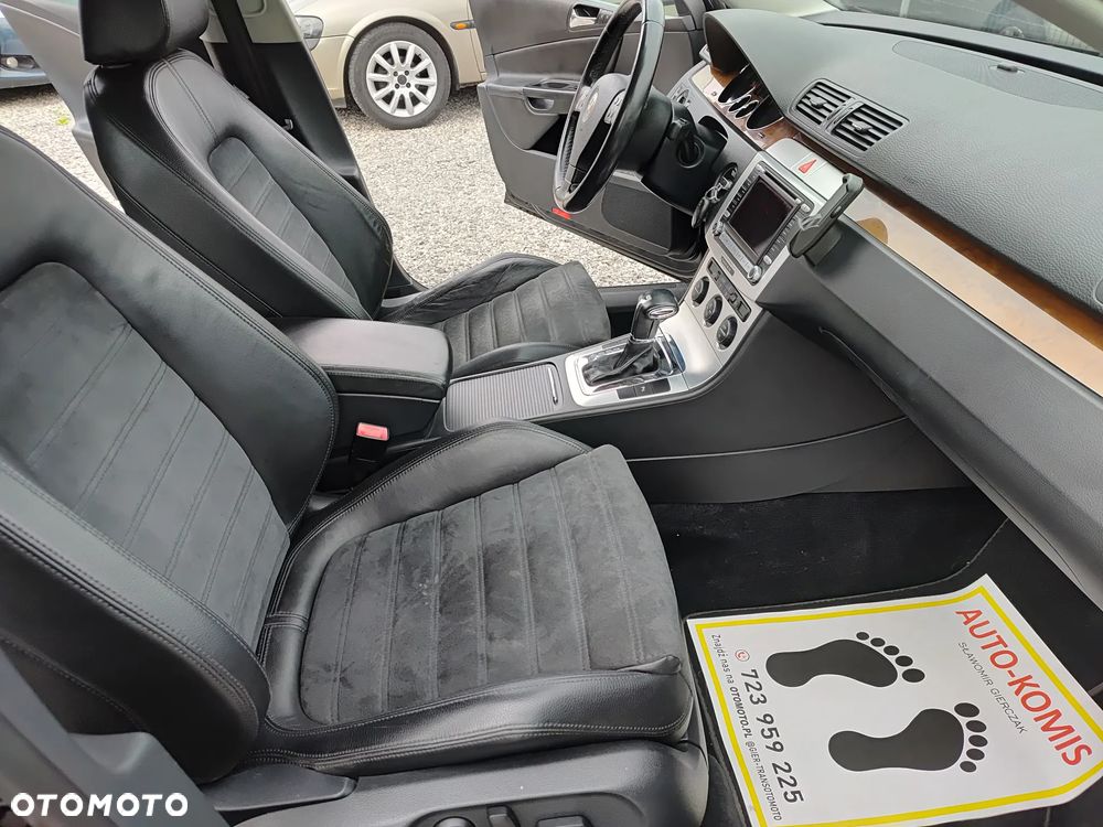 Volkswagen Passat 2.0 TDI DPF DSG Highline - 24