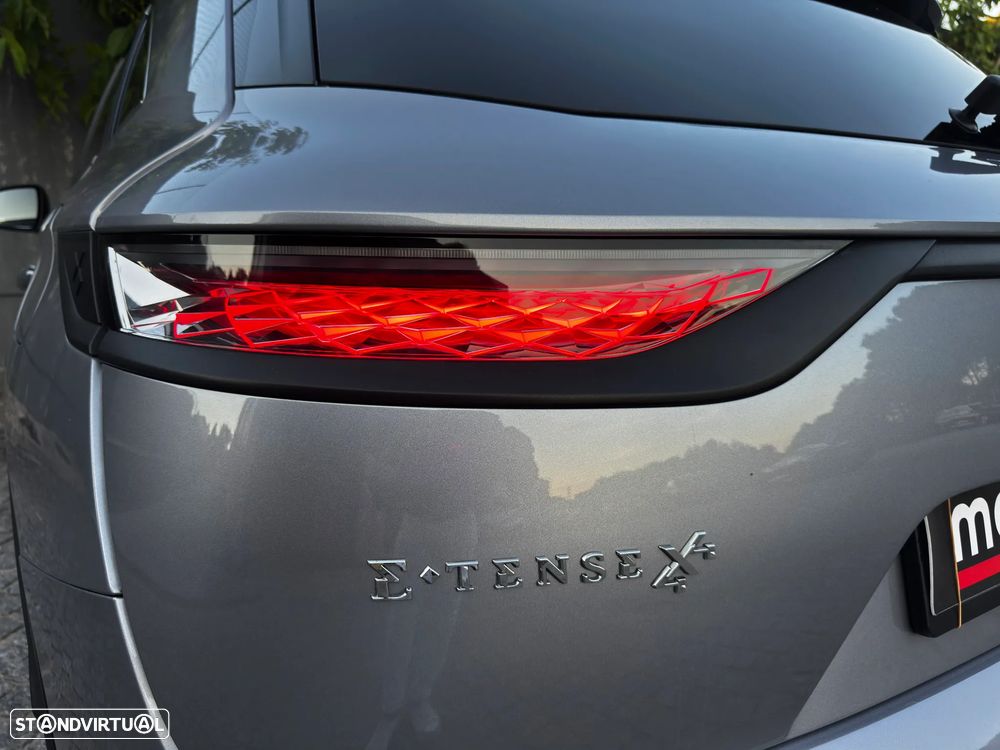 DS DS7 Crossback E-Tense Performance Line EAT8 - 40