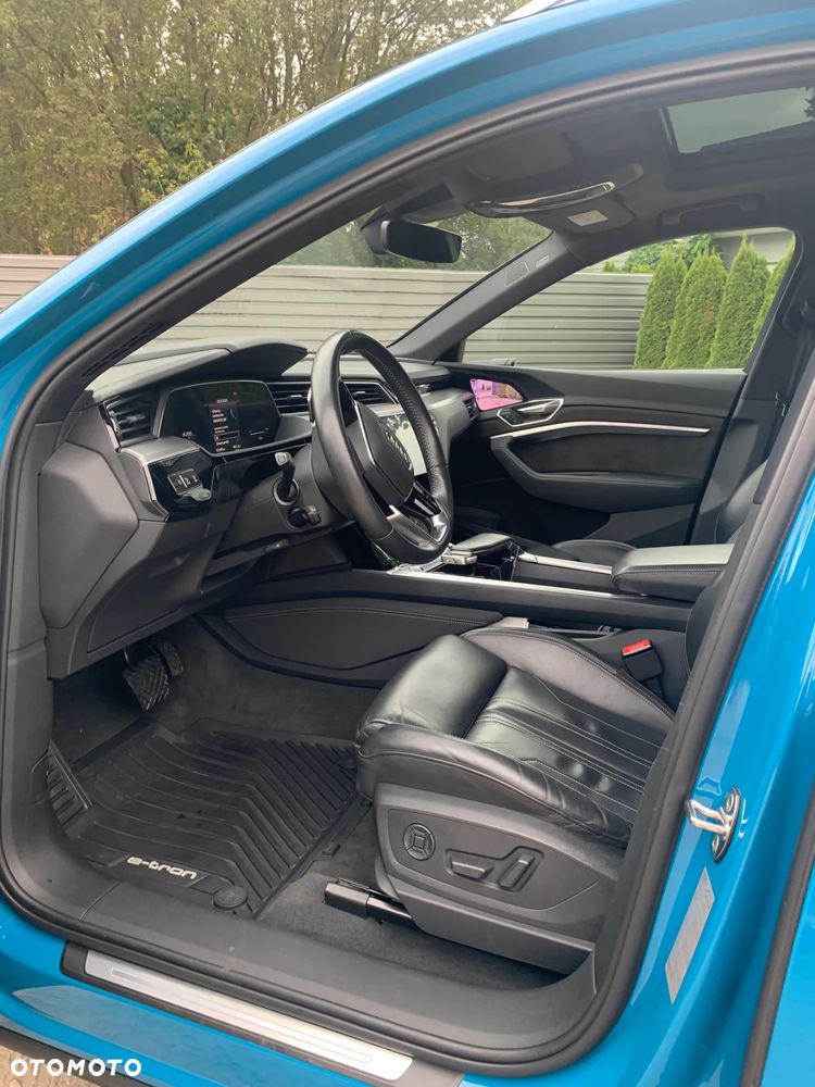 Audi e-tron 55 Quattro Advanced - 13