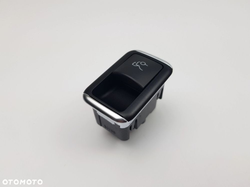 NOWY Przełącznik Panel sterowania bagażnika Mercedes x204 GLK A2049058302 - 2
