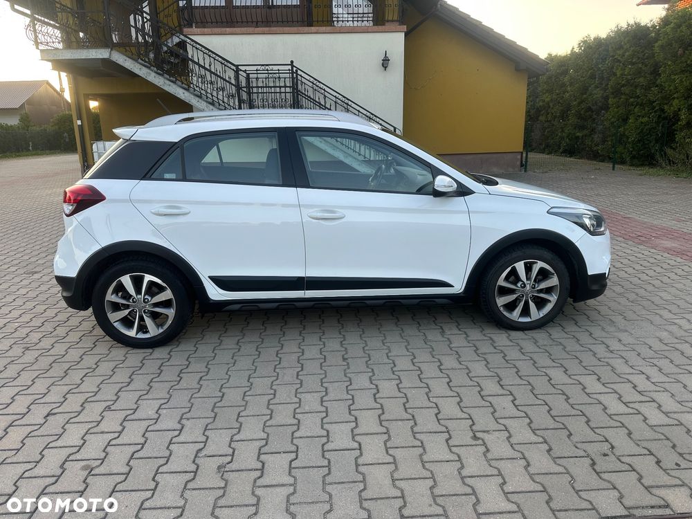 Hyundai i20 1.4 Comfort - 3