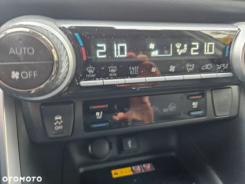 Toyota RAV4 2.5 Hybrid Executive 4x4 - 15