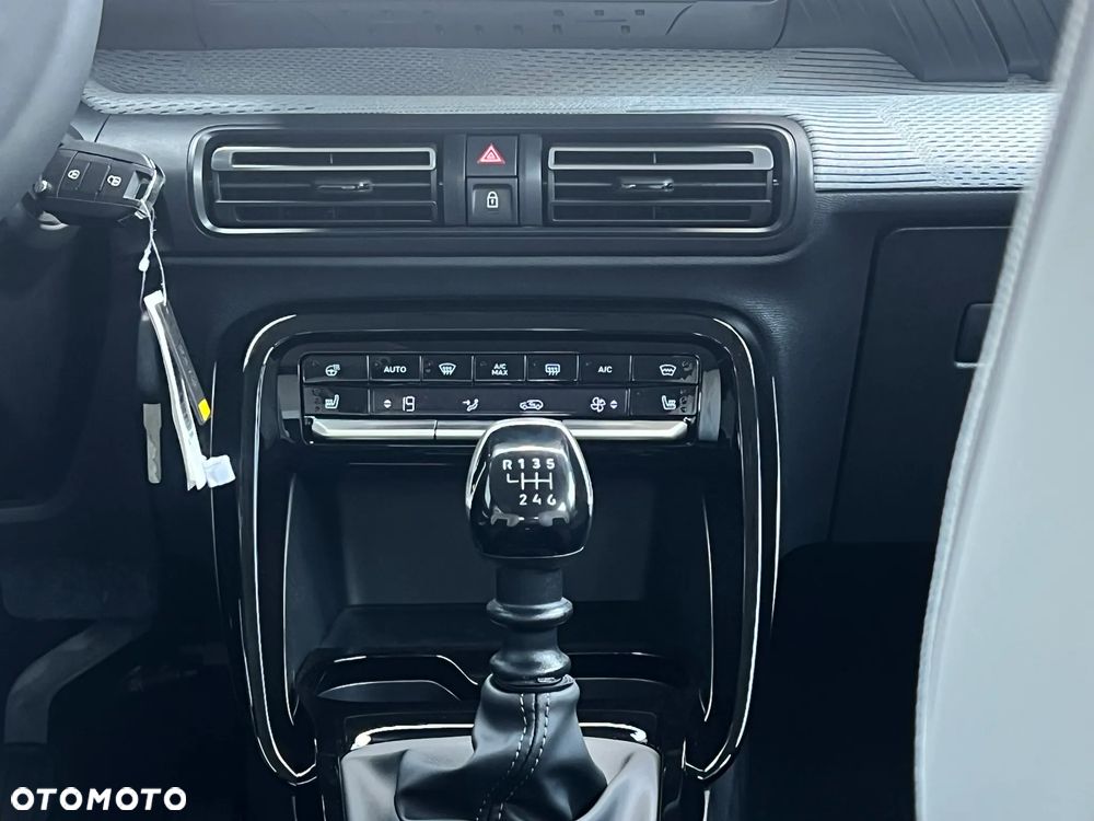 Citroën C3 1.2 PureTech Max - 8