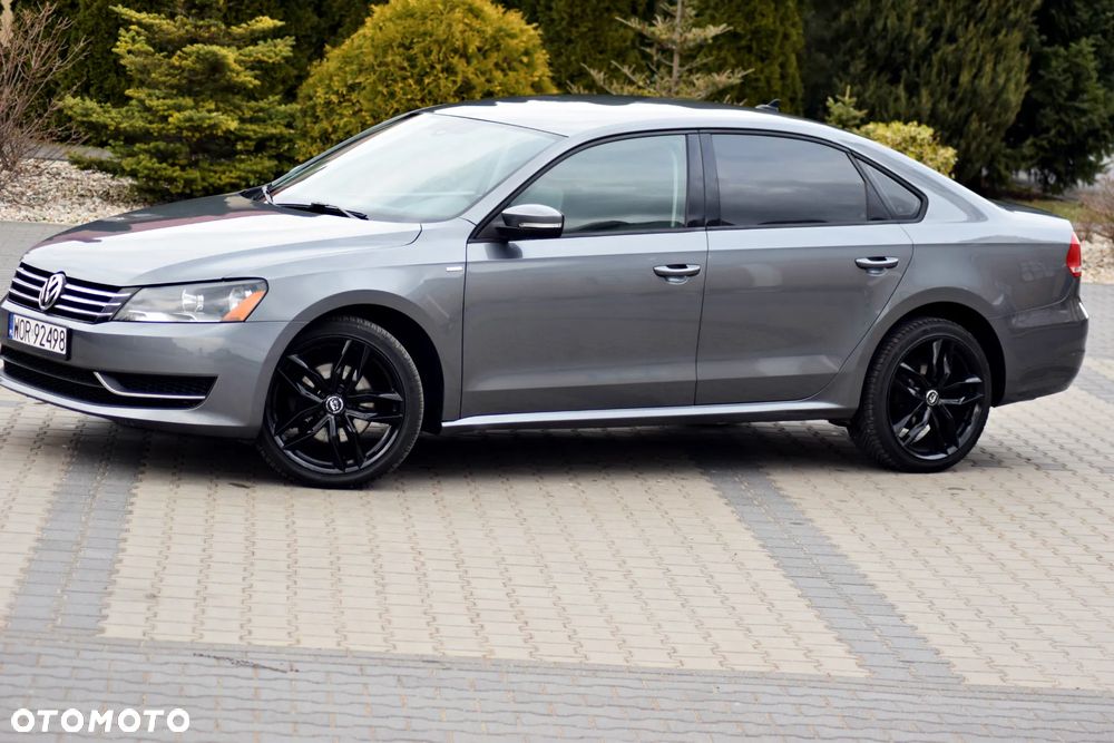 Volkswagen Passat - 16
