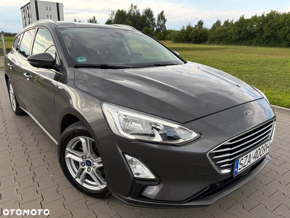 Ford Focus 1.5 EcoBlue Start-Stopp-System TITANIUM DESIGN - 12