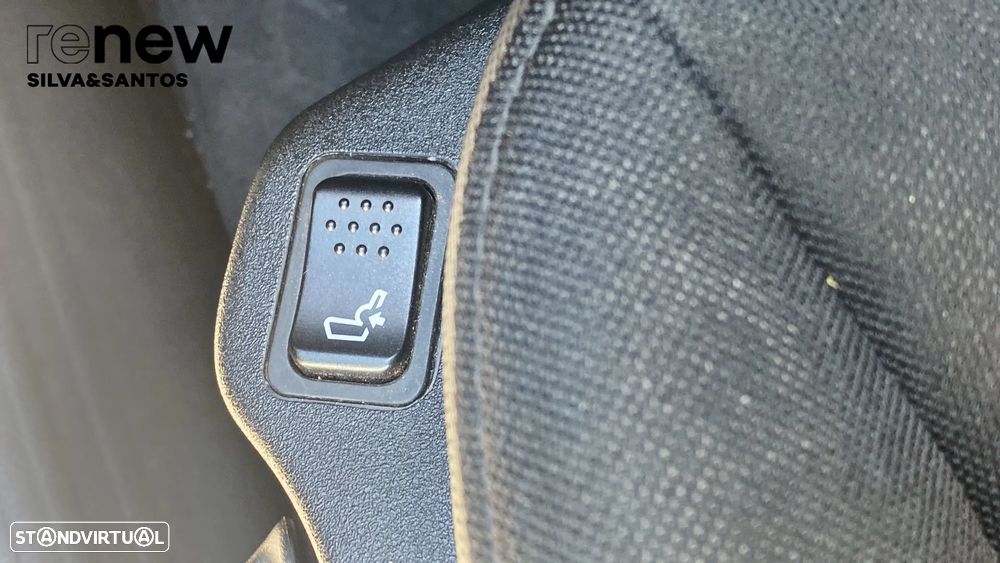 Jeep Renegade 1.3 T Limited DCT - 18