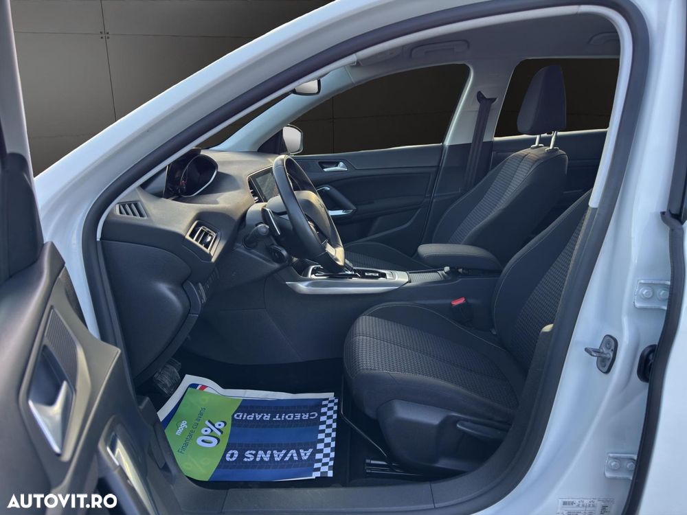 Peugeot 308 - 5