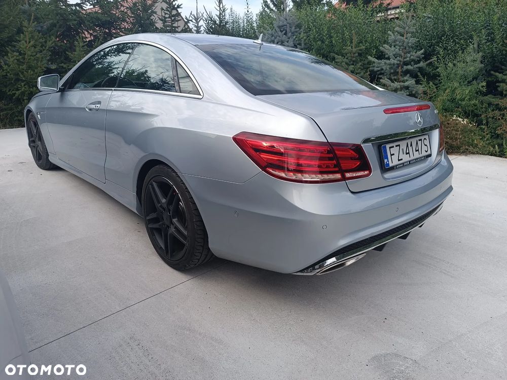 Mercedes-Benz Klasa E 250 - 12