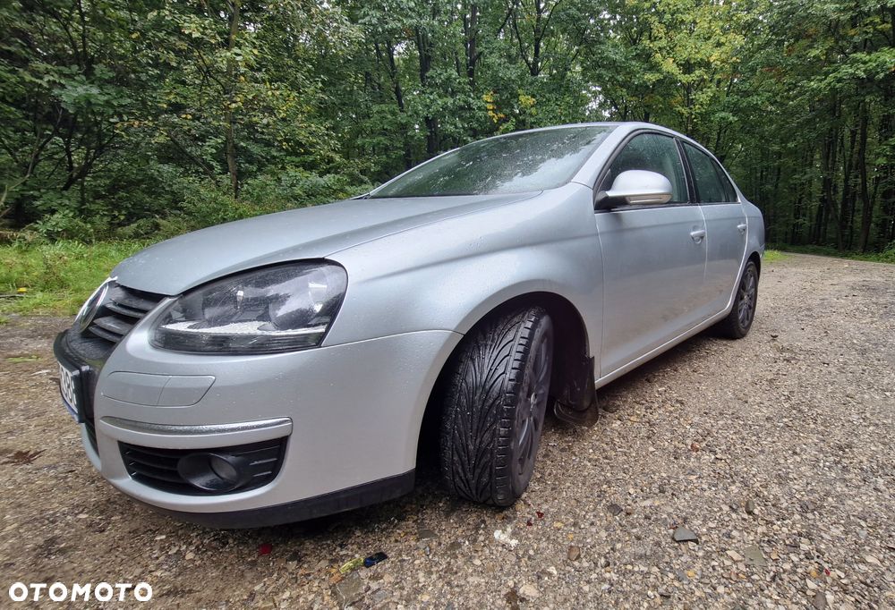 Volkswagen Jetta 1.4 TSI Comfortline - 11