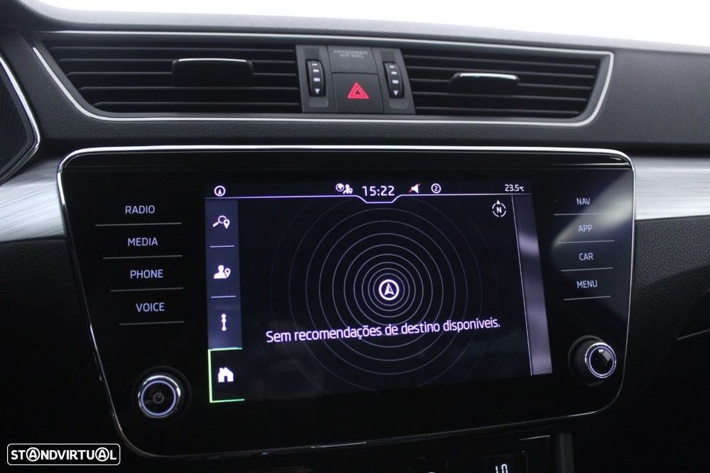 Skoda Superb Break 2.0 TDI Ambition DSG - 28