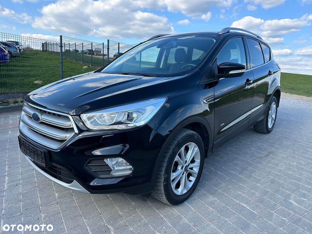 Ford Kuga 1.5 EcoBoost 4x4 Titanium - 1