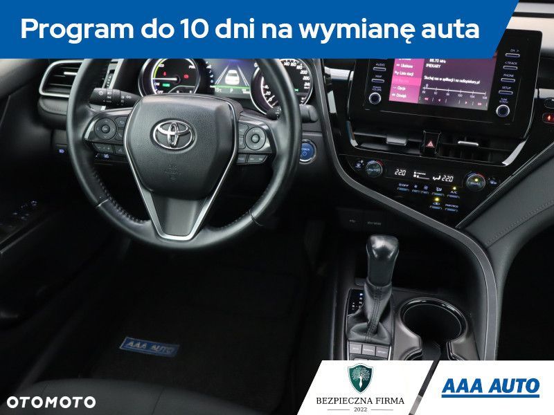 Toyota Camry - 9