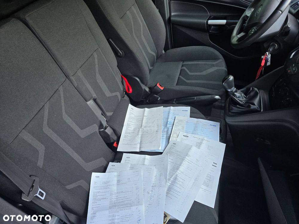 Ford Transit Connect - 11
