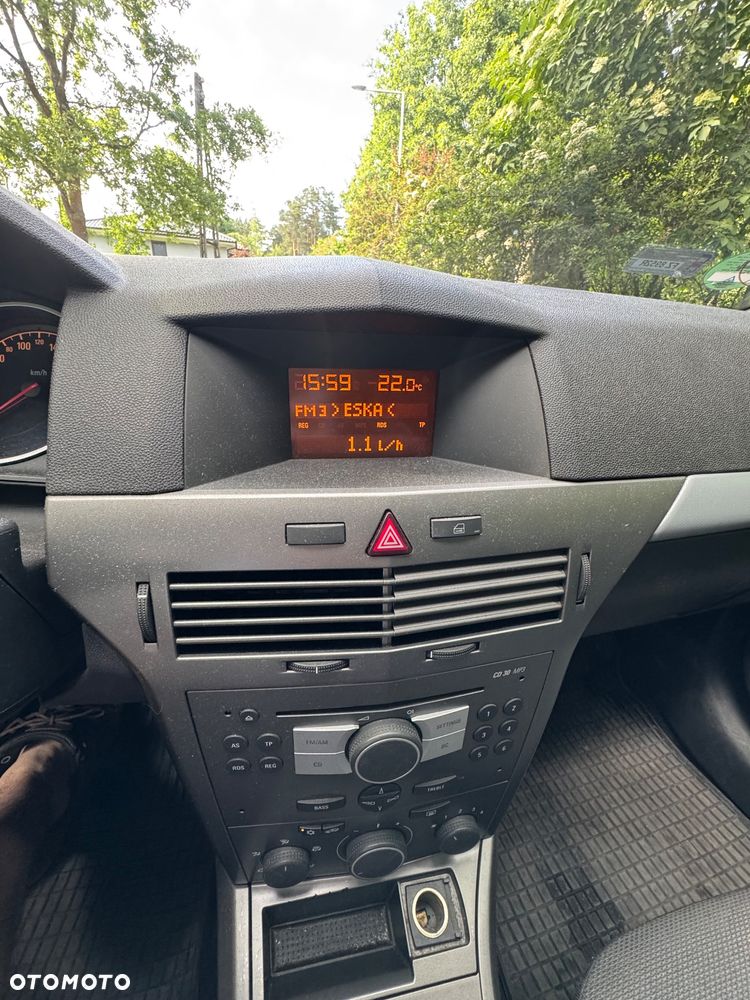 Opel Astra 1.8 Sport - 9