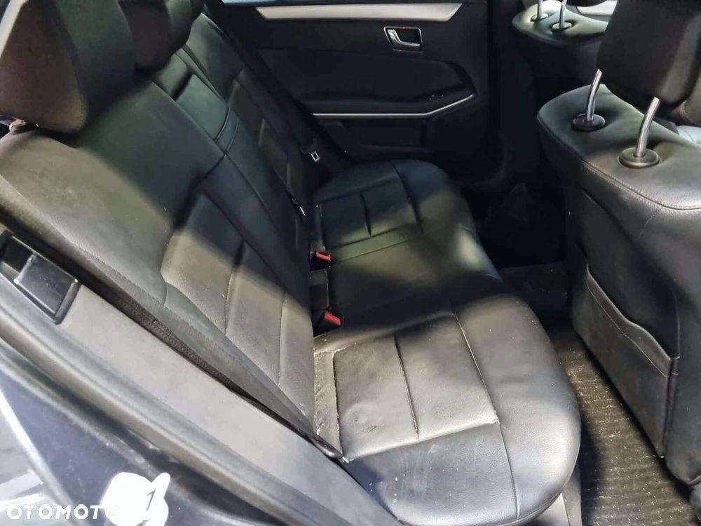 Mercedes-Benz Klasa E 220 BlueTEC 7G-TRONIC Avantgarde - 8