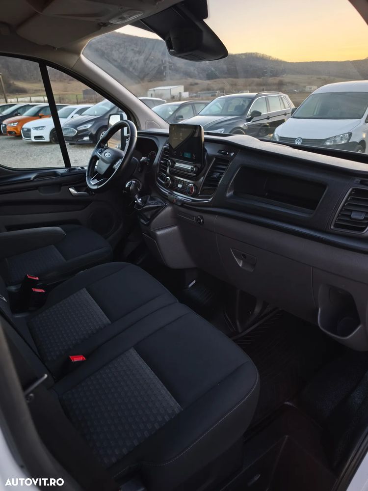 Ford Transit Custom - 21
