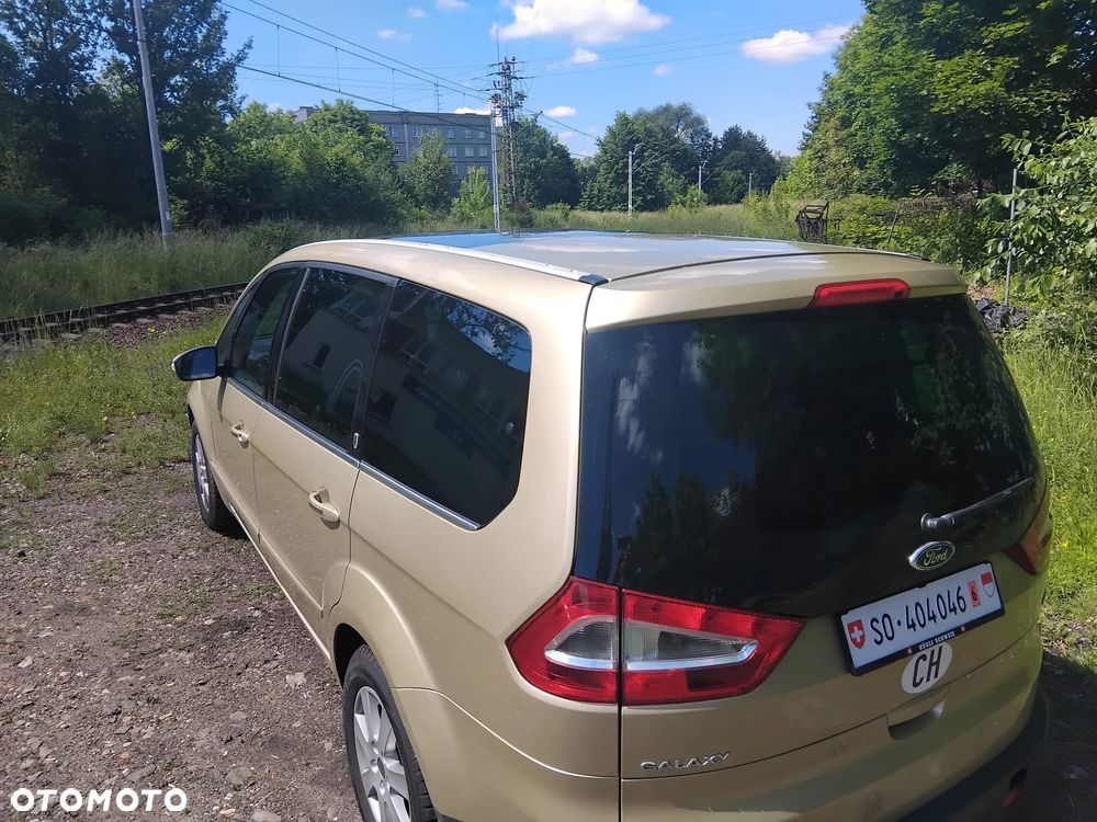 Ford Galaxy 2.0 TDCi Ghia - 9