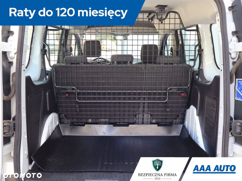 Ford Transit Connect - 15