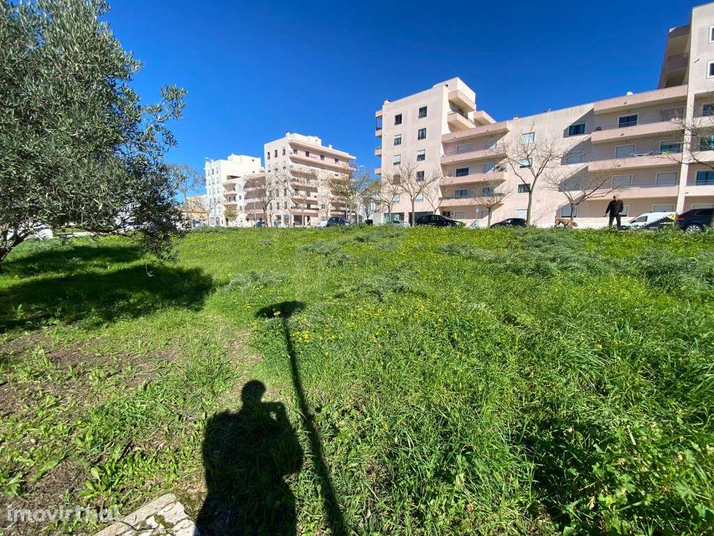 Lote de terreno urbano para construção de 16 fogos, Loulé, Algarve - Grande imagem: 3/12