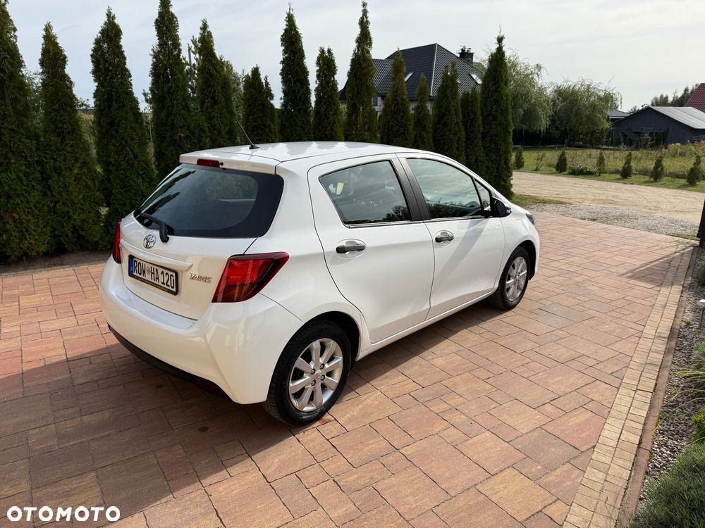 Toyota Yaris - 2