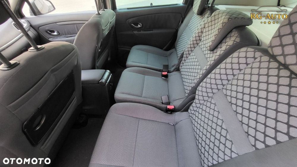 Renault Scenic - 28